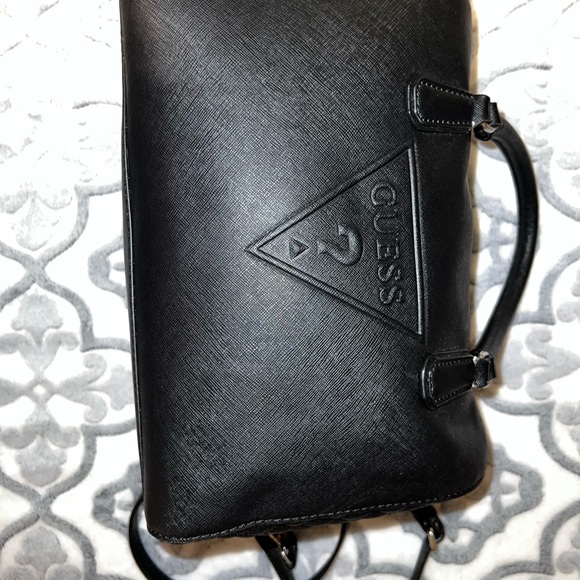 Guess barrel bag - Picture 4 of 14